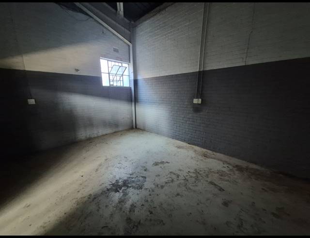 3,000M² WAREHOUSE TO LET IN CITY & SUBURBAN
